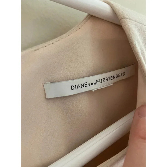 Diane Von Furstenburg Beige Long Sleeve Wool Blend Stretch Mini Dress Size 8 - Picture 8 of 12